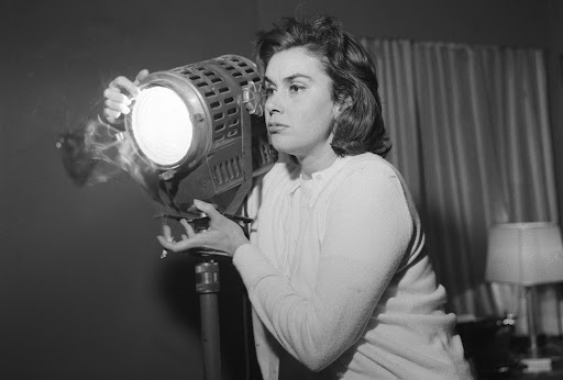 Descubriendo a la cineasta Ana Mariscal: su polémica «Con la vida hicieron fuego» será restaurada sin&nbsp;censura