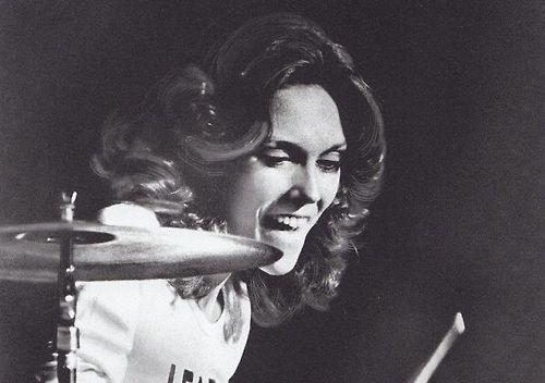 Karen Carpenter, la prodigiosa baterista cuya muerte concienció sobre la&nbsp;anorexia